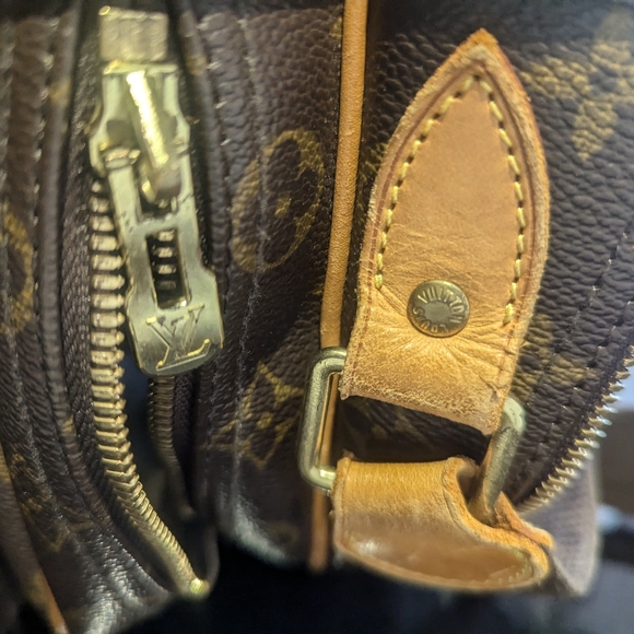 Louis Vuitton bag - Picture 8 of 15